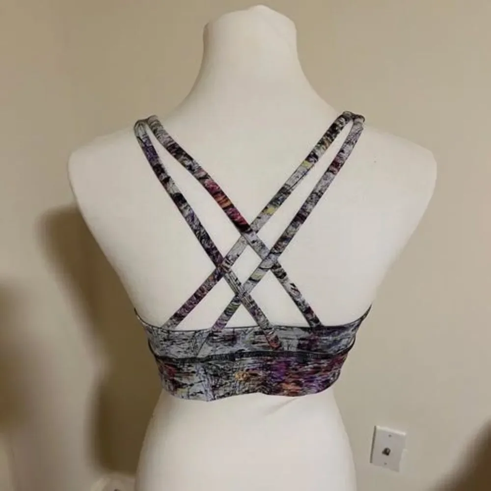 Lululemon Sports Bra Size 8 Criss Cross Back